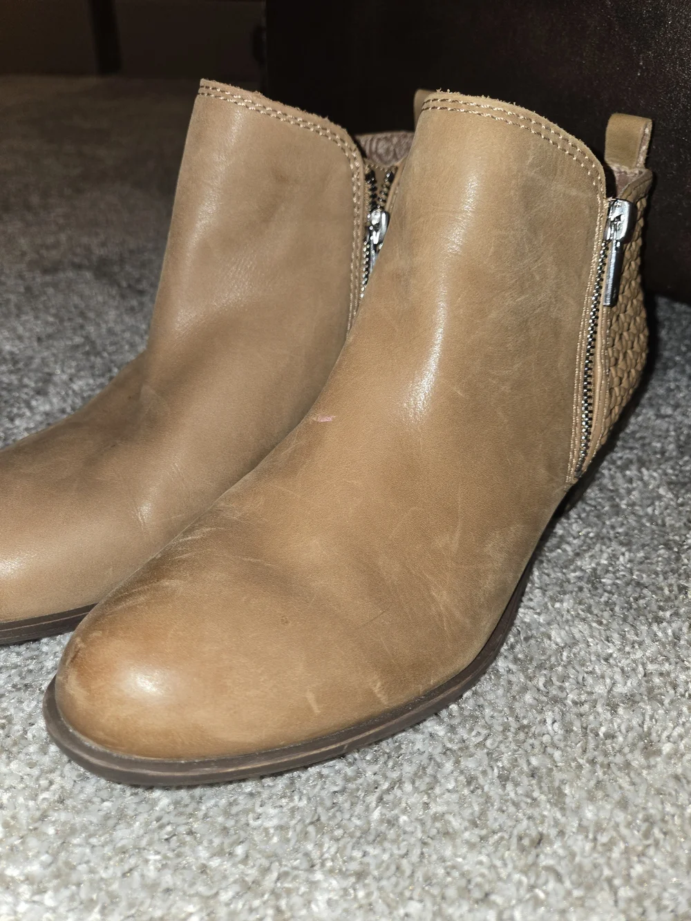 Lucky Brand Basel Tan Leather Ankle Bootie Side Zip US 10M Boho Minimalist